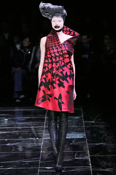 Look 29